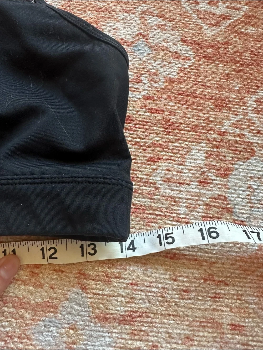 Alo yoga black sports bra mesh detail on back size large